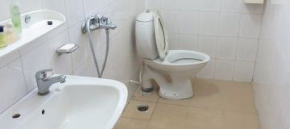 4 bedrooms House in Hai Ba Trung, Vietnam No. 4915 12