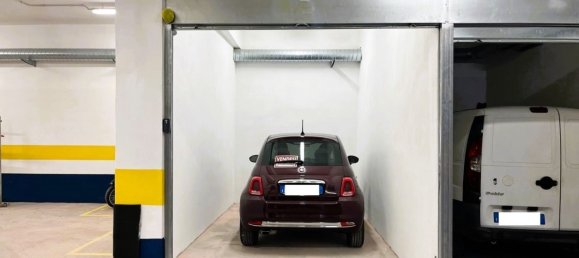 14m² Garage in Rome, Italy No. 199289 2