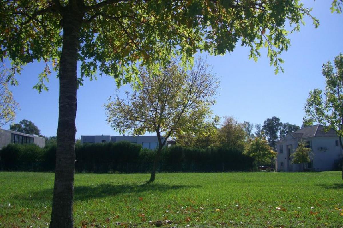 Terreno en Buenos Aires, Argentina No. 114531