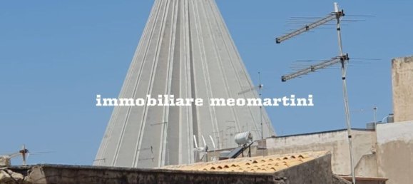 Квартира с 6 комнатами в Сиракузы, Италия № 249893 9