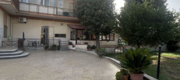 5 bedrooms Apartment in Sarno, Italy No. 318025 6