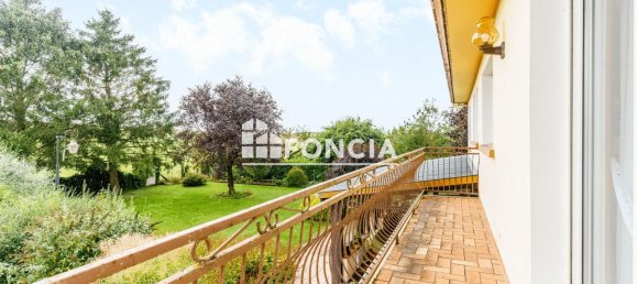 5 bedrooms House in Longuyon, France No. 243349 6