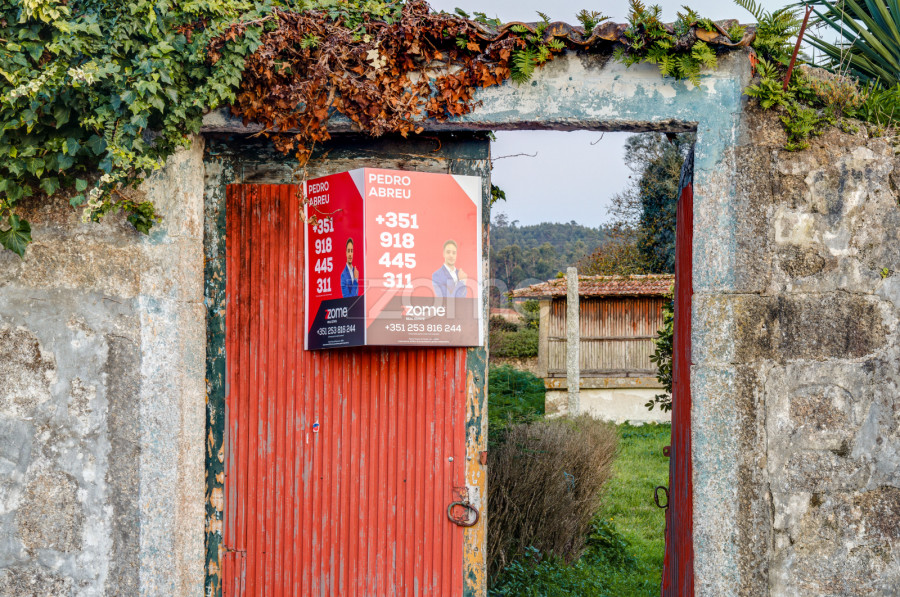  قطعة أرض في Gemeses, Portugal رقم 54452