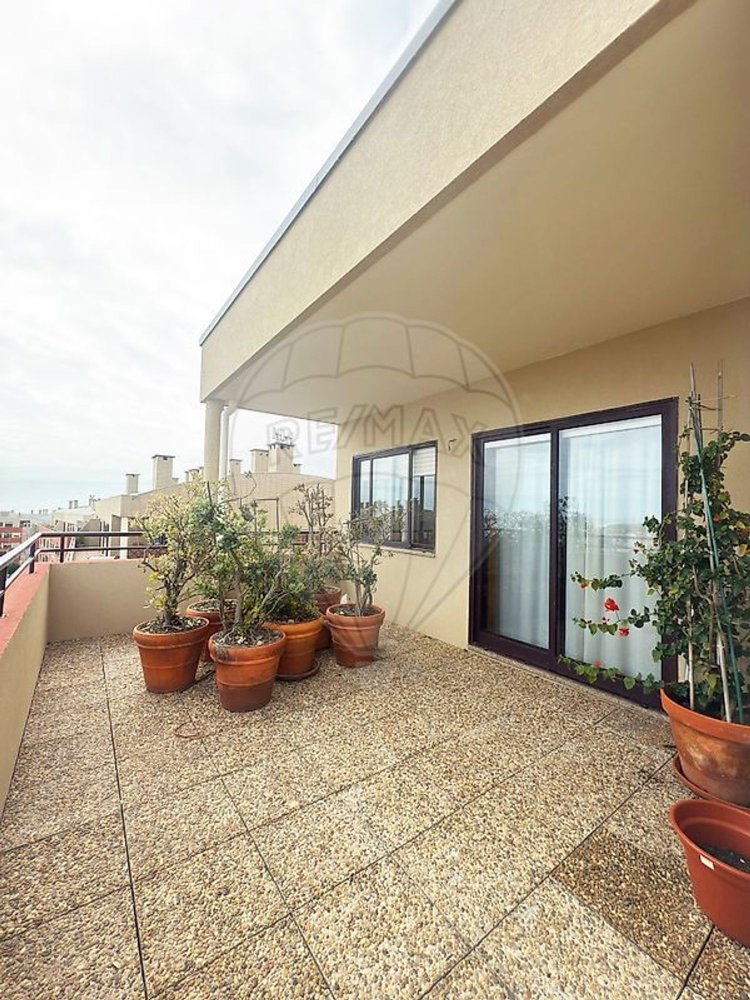 4 غرف نوم شقة في Matosinhos, Portugal رقم 320646