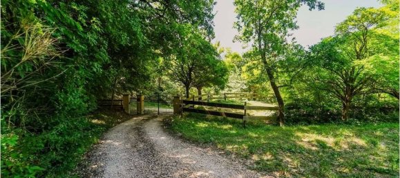 9 bedrooms House in Urbino, Italy No. 276829 4