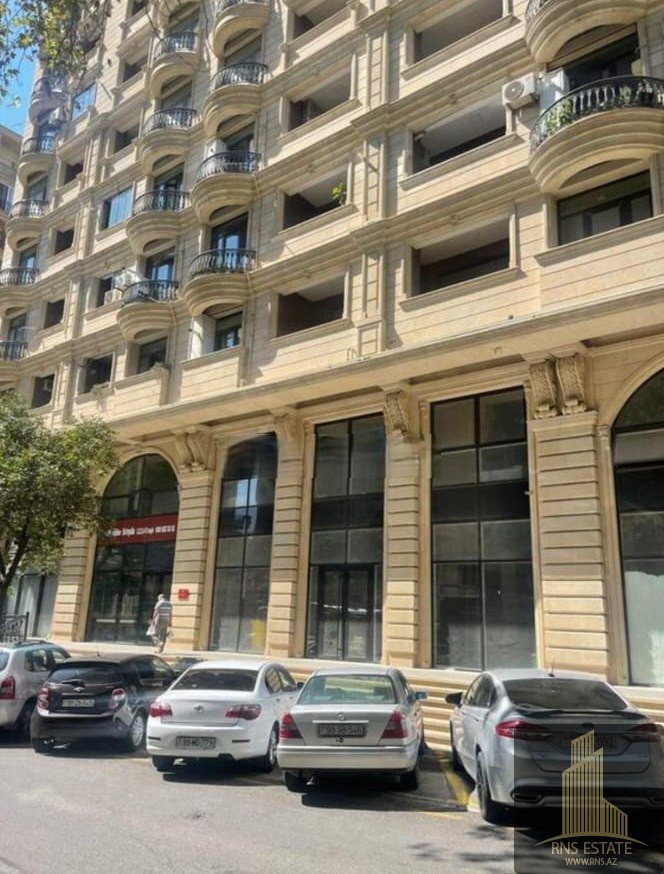 Propiedad comercial en Sabail, Azerbaijan 405.5 m² No. 1099