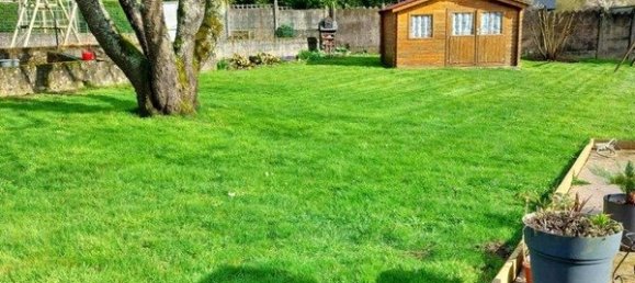 2 bedrooms House in Hirson, France No. 159395 9