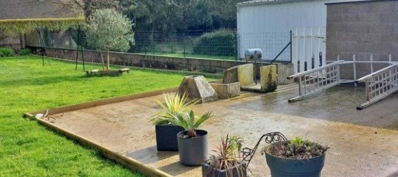 2 bedrooms House in Hirson, France No. 159395 10