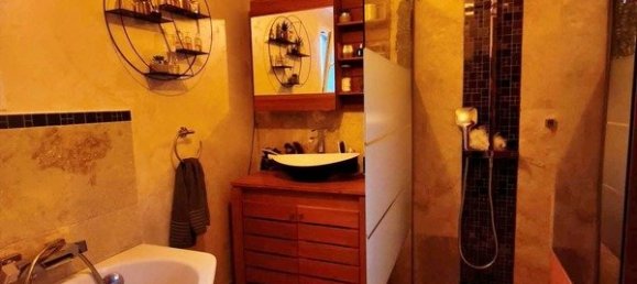 2 bedrooms House in Hirson, France No. 159395 7