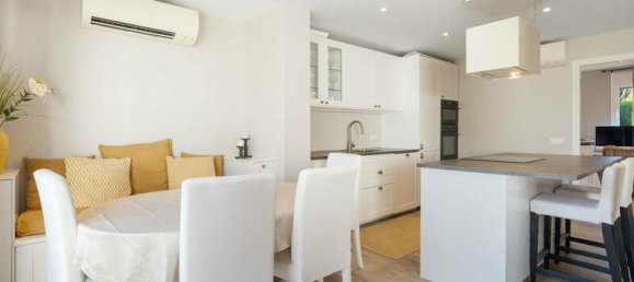 3 bedrooms Townhouse in Marbella, Spain No. 121202 8