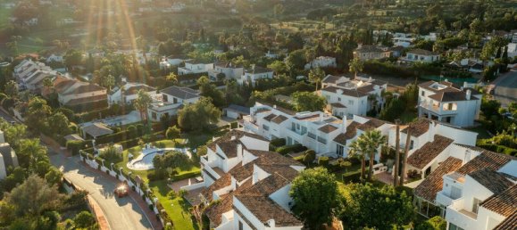 3 bedrooms Townhouse in Marbella, Spain No. 121202 25