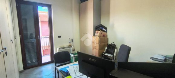 Apartamento de 4 dormitorios en Pomigliano d'Arco, Italy No. 381349 11