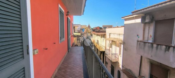 Apartamento de 4 dormitorios en Pomigliano d'Arco, Italy No. 381349 16