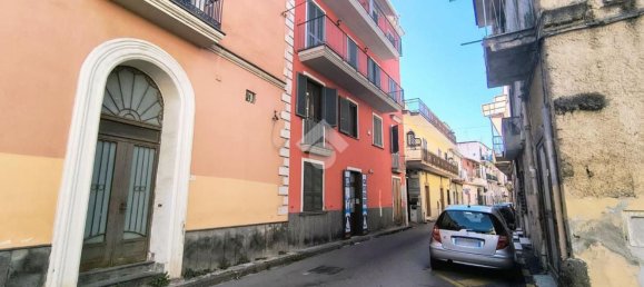 Apartamento de 4 dormitorios en Pomigliano d'Arco, Italy No. 381349 22