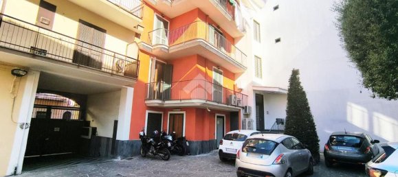 Apartamento de 4 dormitorios en Pomigliano d'Arco, Italy No. 381349 20
