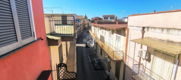 Apartamento de 4 dormitorios en Pomigliano d'Arco, Italy No. 381349 13