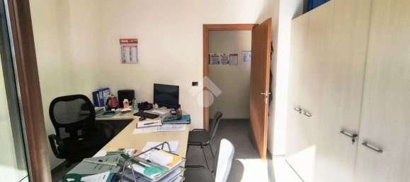 Apartamento de 4 dormitorios en Pomigliano d'Arco, Italy No. 381349 9