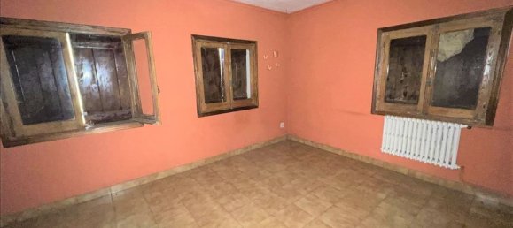 3 bedrooms House in Palacios Del Sil, Spain No. 74852 3