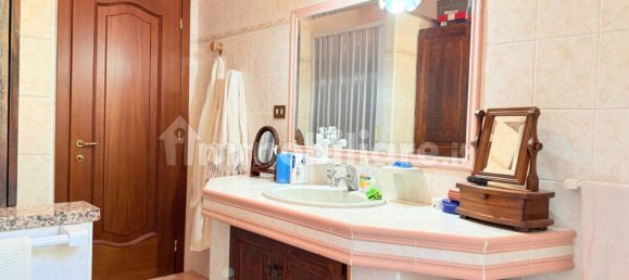 Квартира с 4 спальнями в Боргоне Суза, Италия № 330702 13