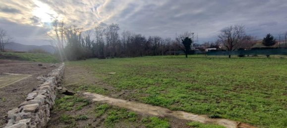 Дом с 4 комнатами в Сарцана, Италия № 145452 4