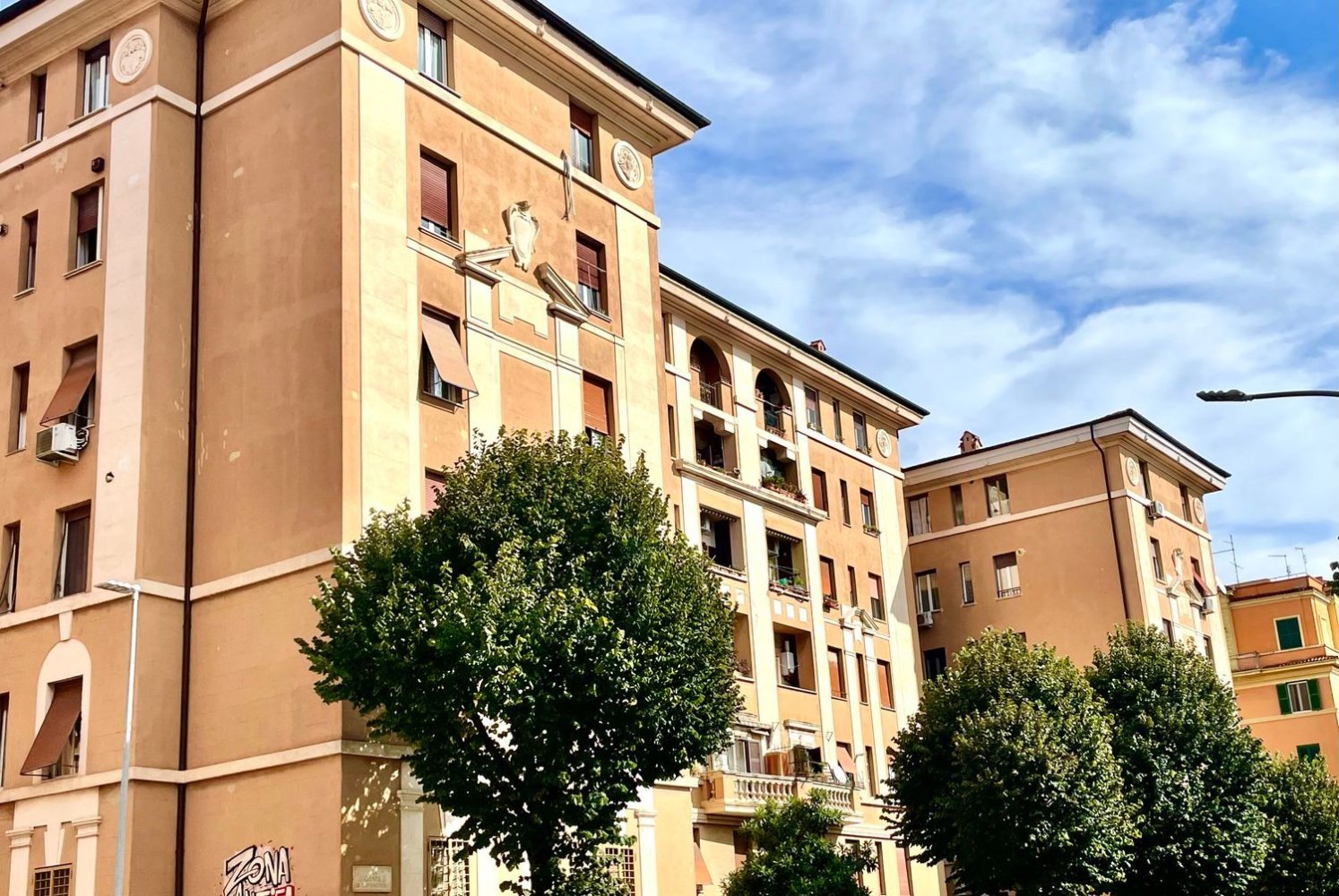 2غرفة شقة في Rome, Italy رقم 143457