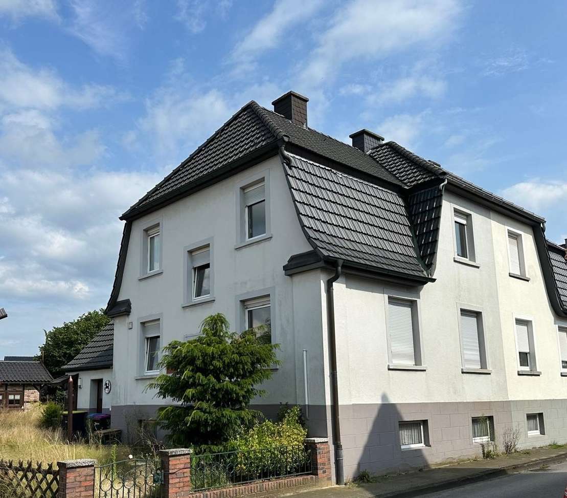 Таунхаус с 3 спальнями в Штайнфурт, Германия № 81090