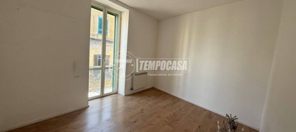 2 bedrooms Apartment in Naples, Italy No. 296303 4