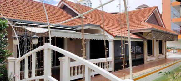 12 bedrooms Commercial property in Pattaya, Thailand No. 11849 21