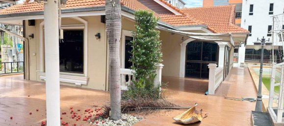 12 bedrooms Commercial property in Pattaya, Thailand No. 11849 4