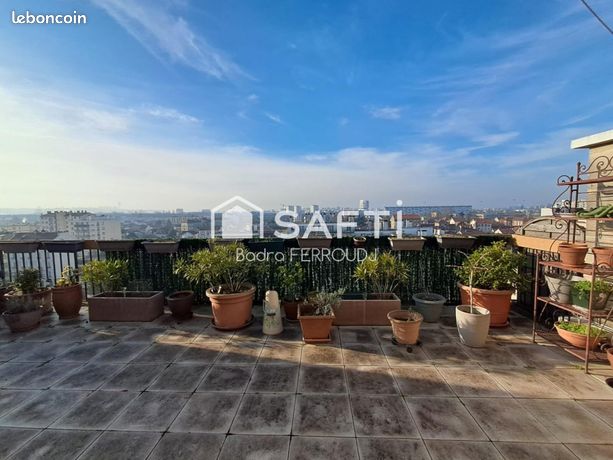 Apartamento de 1 dormitorio en Bondy, France No. 354426