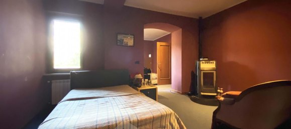 7 rooms Apartment in Serravalle Sesia, Italy No. 232773 14