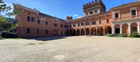 7 rooms Apartment in Serravalle Sesia, Italy No. 232773 2