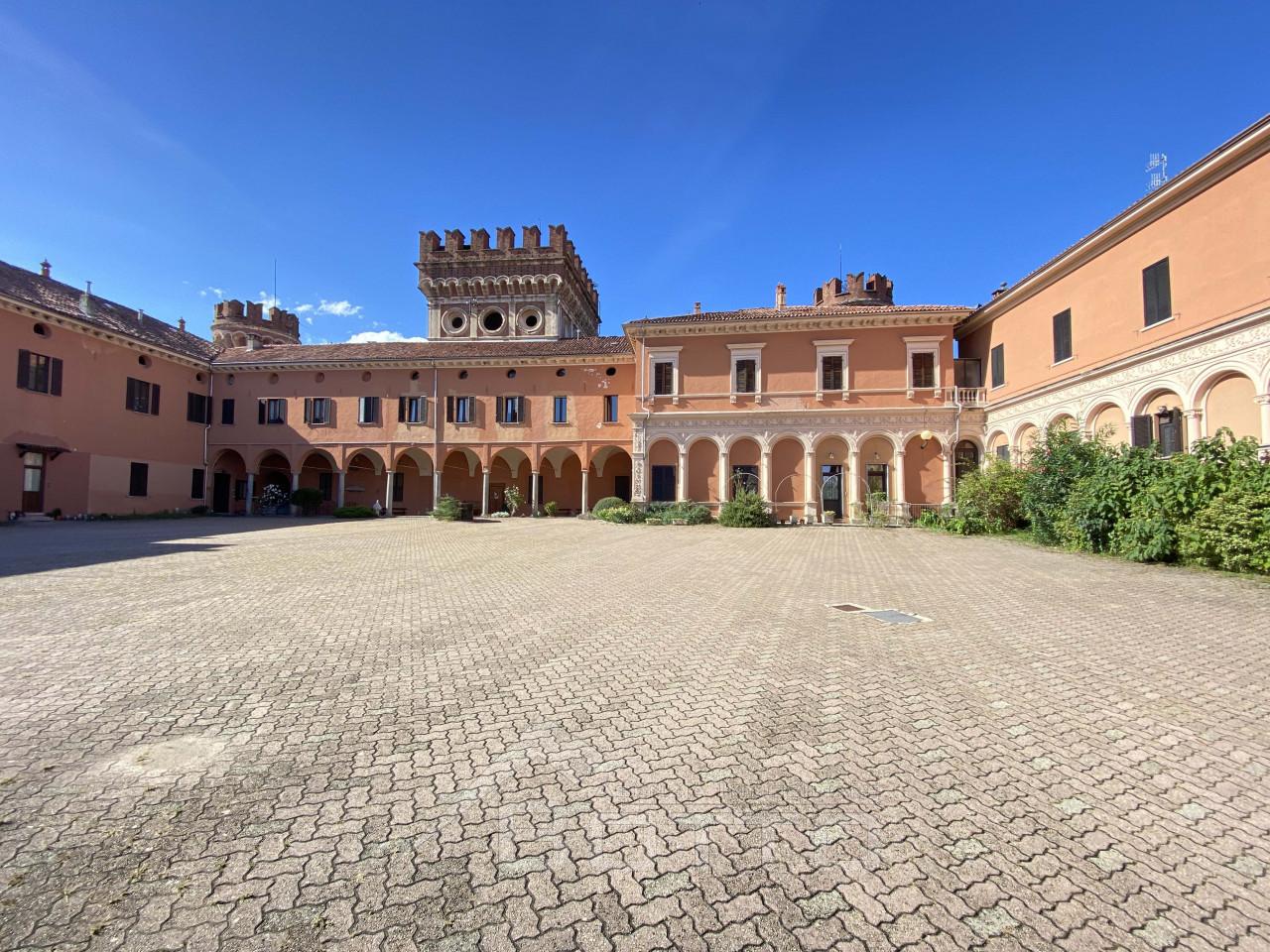 7 rooms Apartment in Serravalle Sesia, Italy No. 232773