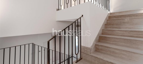 5 bedrooms Villa in Jumeirah Village Triangle, UAE No. 98637 10