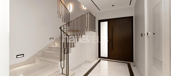 5 bedrooms Villa in Jumeirah Village Triangle, UAE No. 98637 8