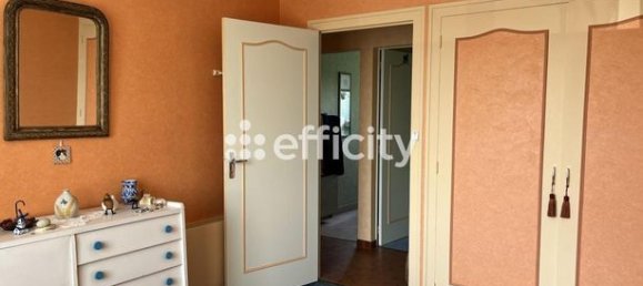 Casa de 3 dormitorios en Niort, France No. 310205 8