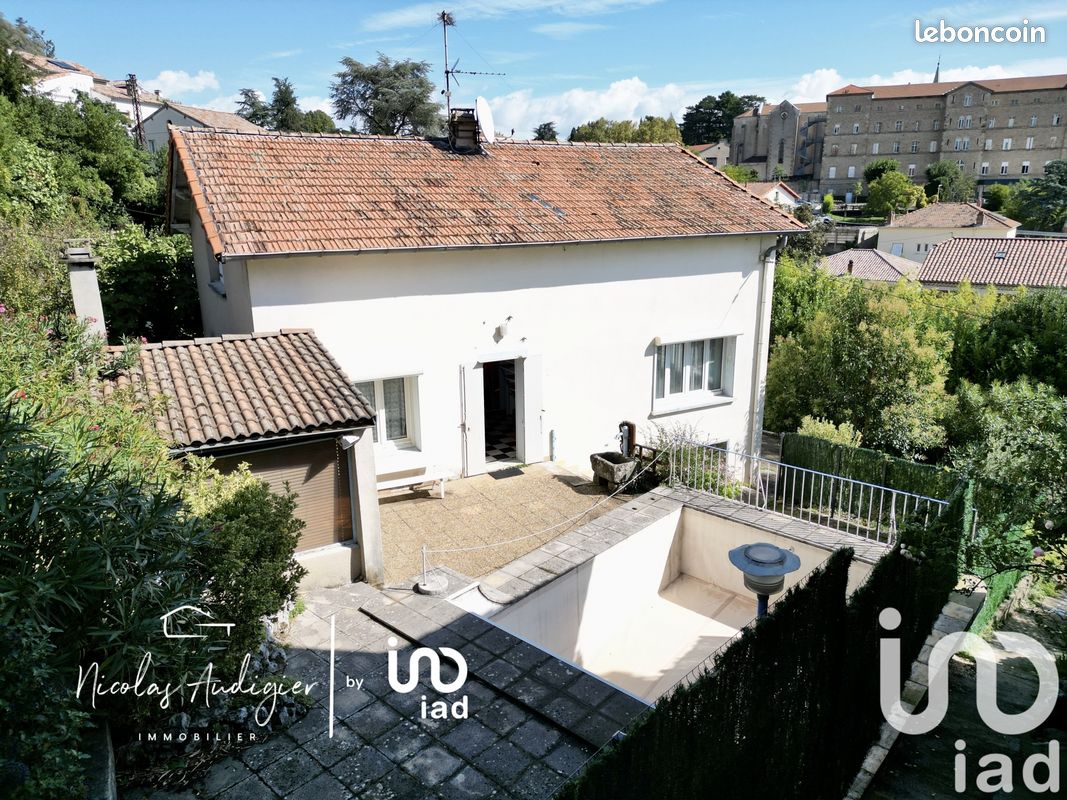 4 Schlafzimmer Haus in Aubenas, France, Nr. 263333