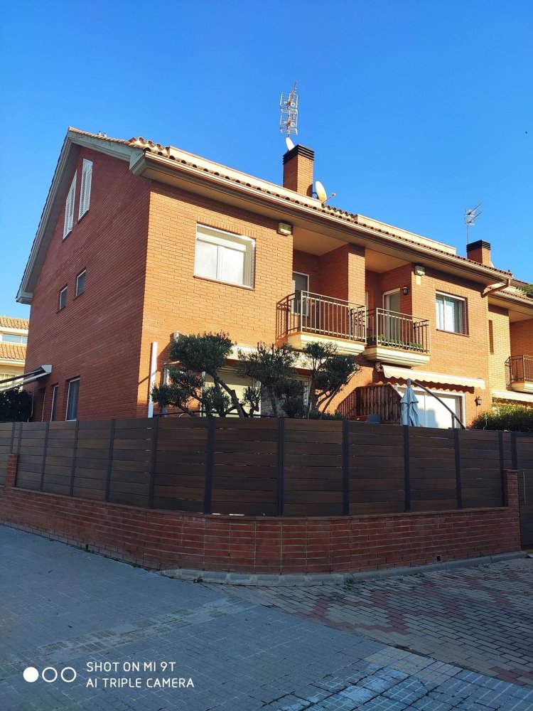 3 bedrooms House in La Garriga, Spain No. 241021