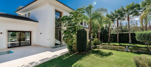 6 bedrooms Villa in Marbella, Spain No. 109445 15