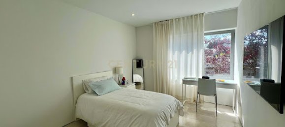 4 bedrooms Villa in Pozuelo de Alarcon, Spain No. 181006 25