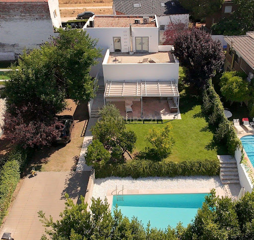 4 bedrooms Villa in Pozuelo de Alarcon, Spain No. 181006