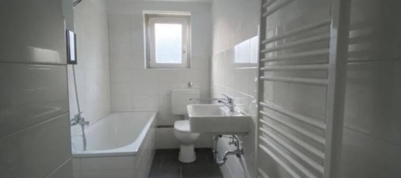 2-salle Appartement à Dusseldorf, Germany No. 8916 12