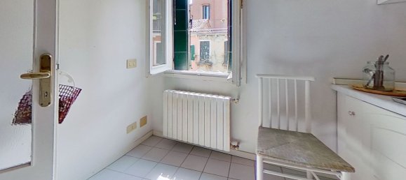 4 rooms Apartment in Venice, Italy No. 279039 21