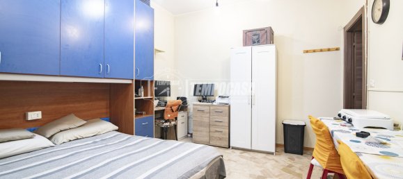 2 rooms Apartment in Sesto San Giovanni, Italy No. 286574 4