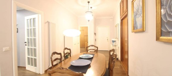 3 bedrooms Apartment in Rome, Italy No. 333200 4