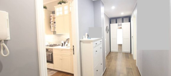 3 bedrooms Apartment in Rome, Italy No. 333200 9