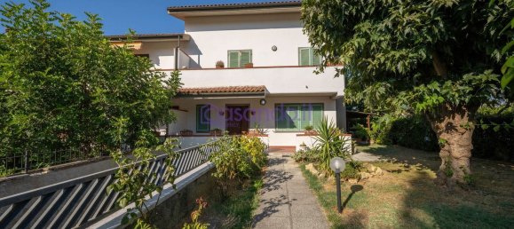 6 rooms Villa in Terricciola, Italy No. 281374 22