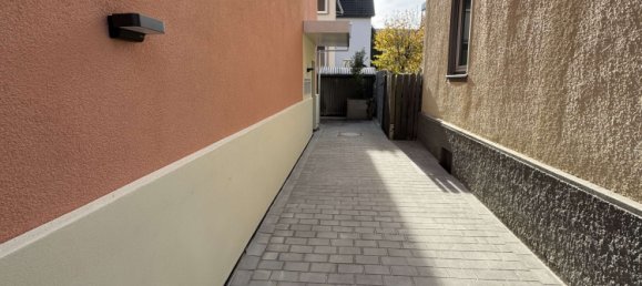 Квартира с 2 спальнями в Эслинген, Германия № 83270 4