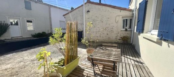 2 bedrooms House in Pornic, France No. 295313 18