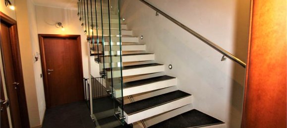 Villa de 3 dormitorios en Bergamo, Italy No. 302579 27